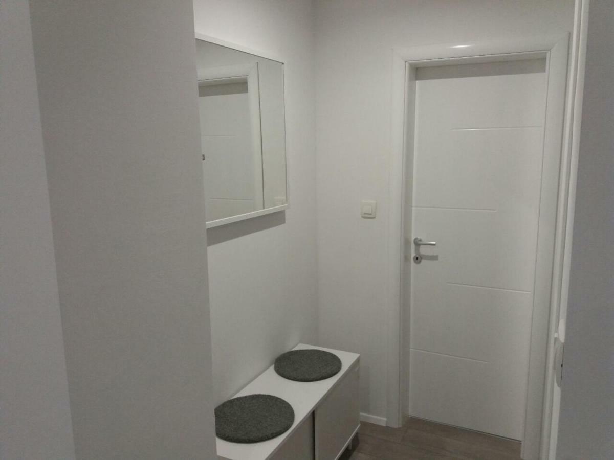 Apartment Nina Ποντστράνα Εξωτερικό φωτογραφία